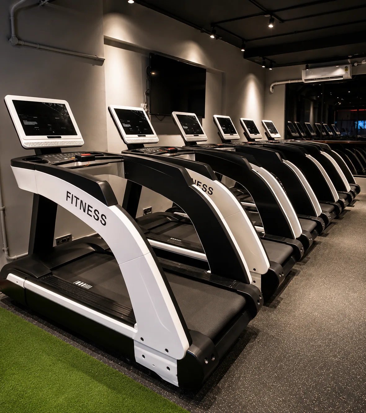 Cardio zone at best gym in Solapur